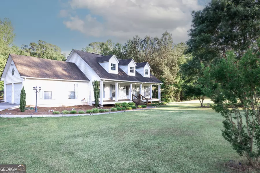 15 Roberts RD, Whitesburg, GA 30185