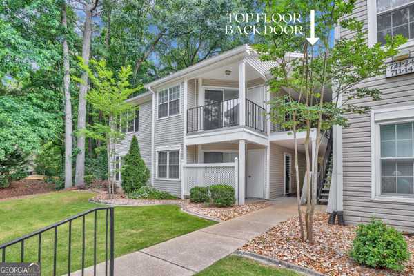 722 Ridgefield DR, Peachtree City, GA 30269