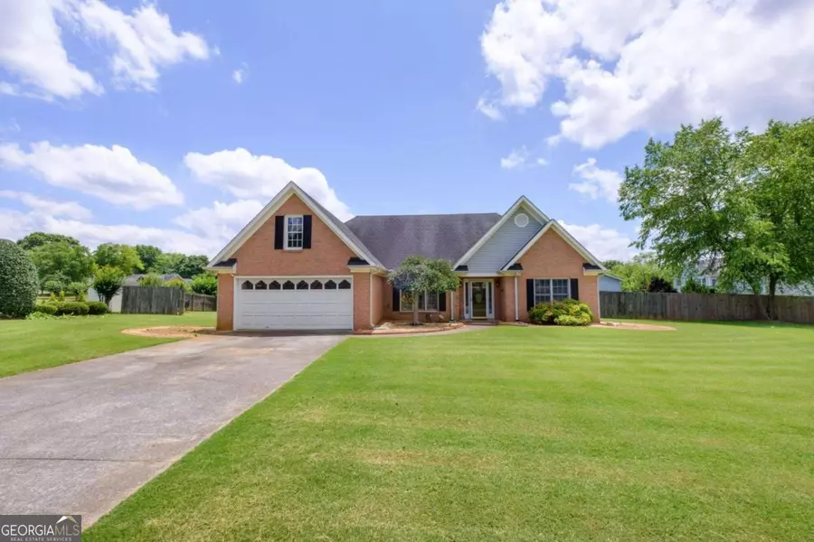 12 Churchill, Cartersville, GA 30121