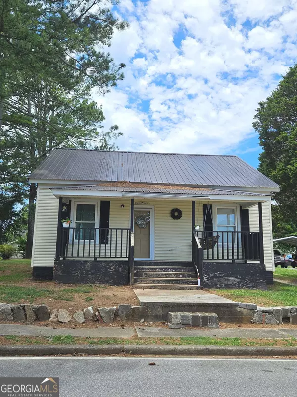 62 Oak ST, Aragon, GA 30104