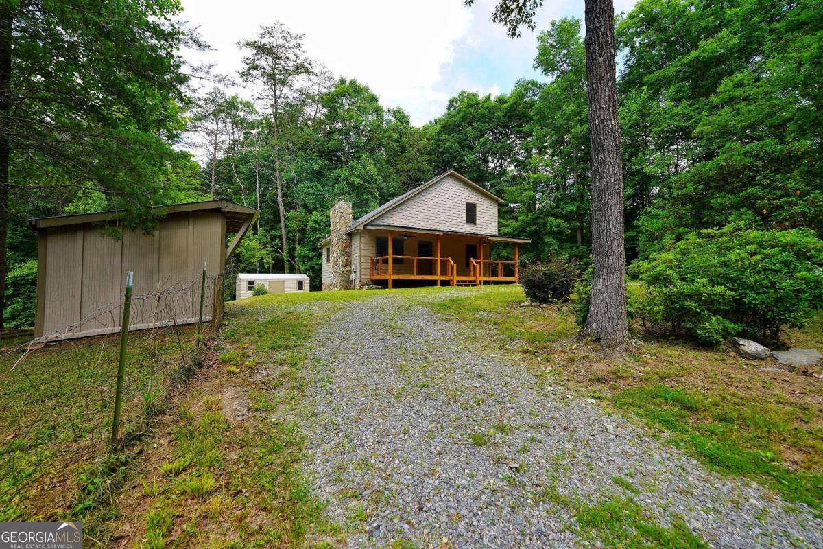 989 New Liberty RD, Ellijay, GA 30536