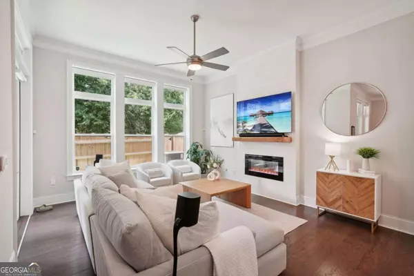 Woodstock, GA 30189,146 Village Green AVE