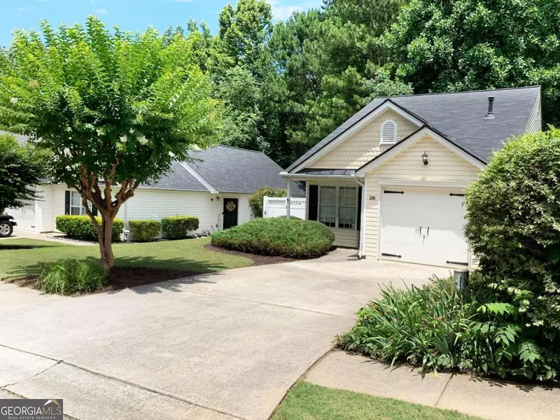 208 Woodland, Canton, GA 30114