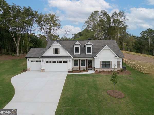 617 Whiporwill CV, Monroe, GA 30655