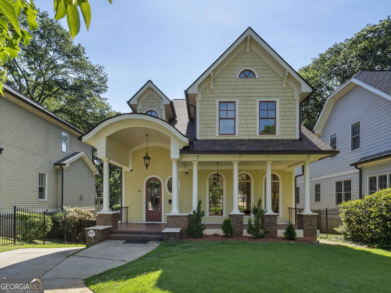 Atlanta, GA 30308,819 Glendale TER NE