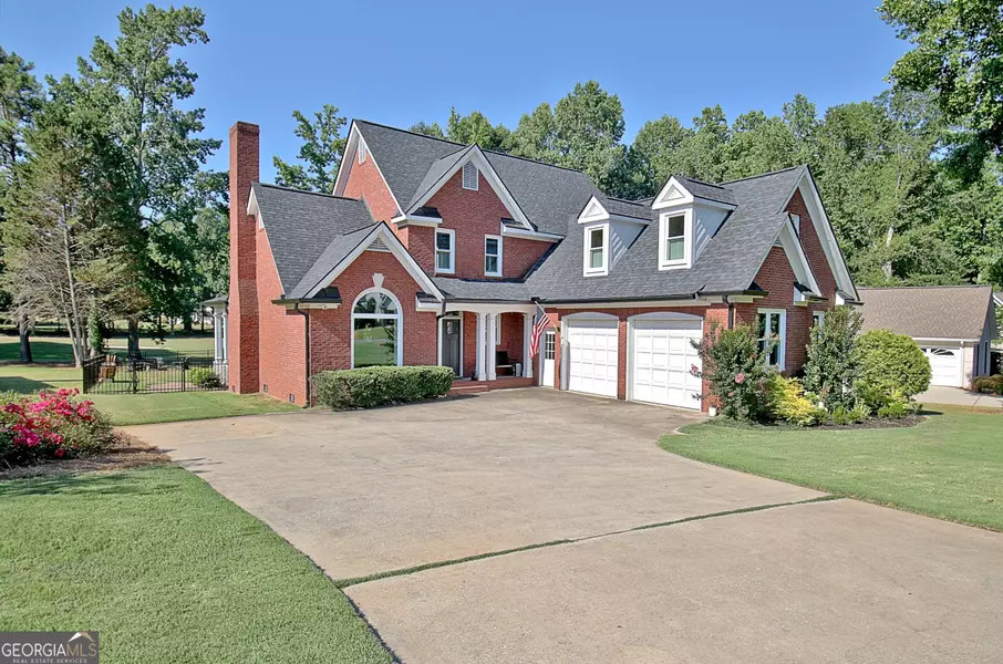 5 Wyngate, Newnan, GA 30265