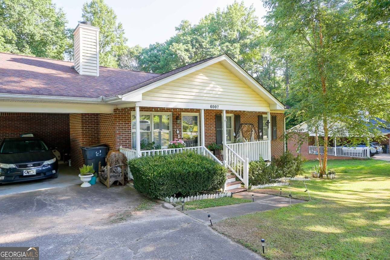 6007 Chattahoochee ST, Lula, GA 30554