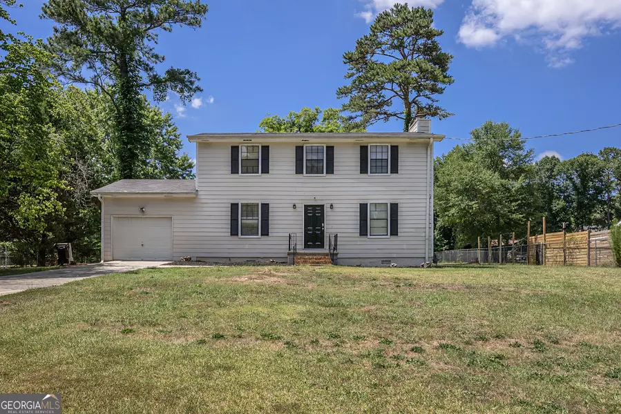 200 Carriage, Stockbridge, GA 30281