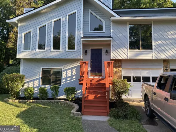 2920 Creekwood LN, Lawrenceville, GA 30044