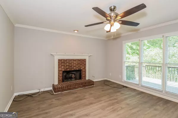 Woodstock, GA 30189,710 Lake Point DR