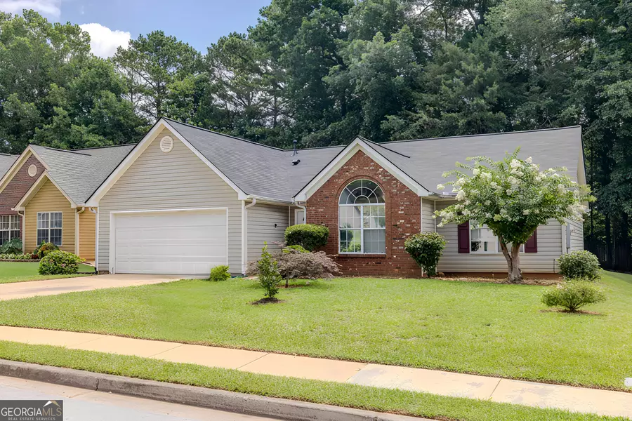 334 Shadetree, Lawrenceville, GA 30044