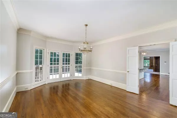 Sandy Springs, GA 30350,7755 Landowne DR
