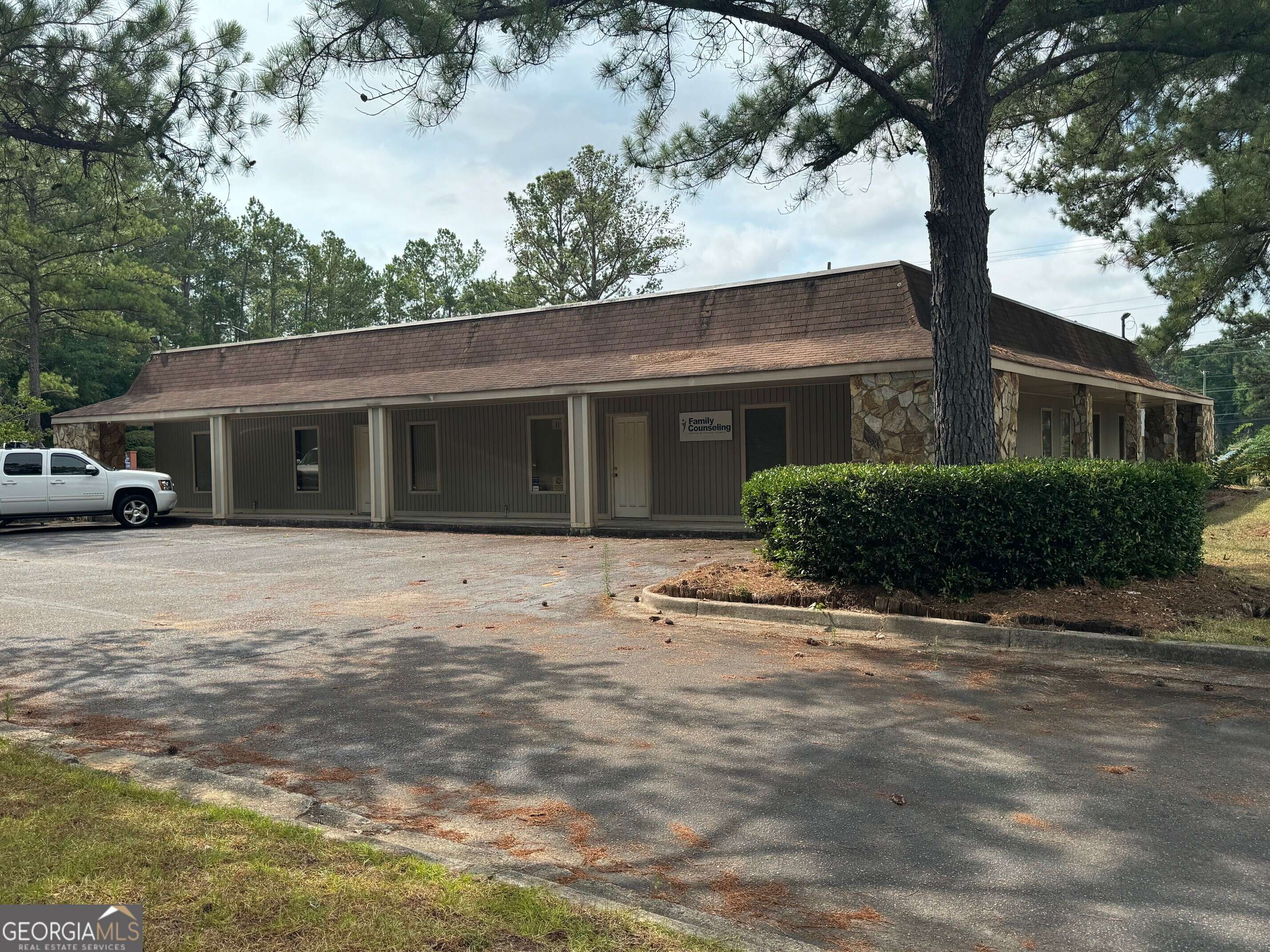 Warner Robins, GA 31093,106 Olympia DR