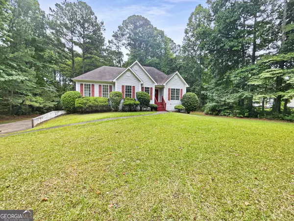 415 Lora Smith, Newnan, GA 30265