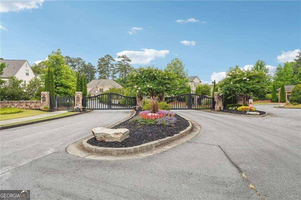 Alpharetta, GA 30022,5137 Dinant DR