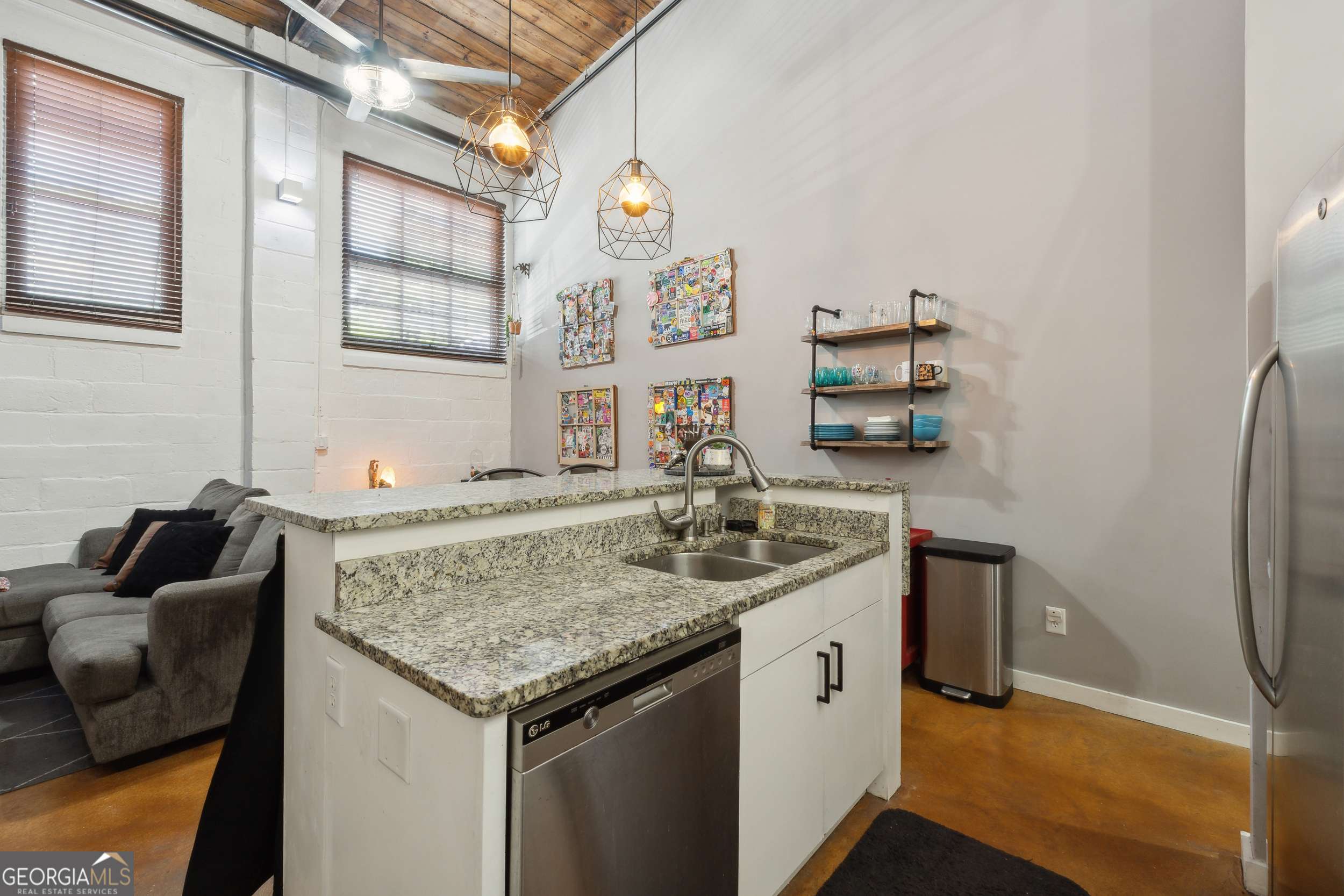 Atlanta, GA 30307,964 Dekalb AVE NE #111