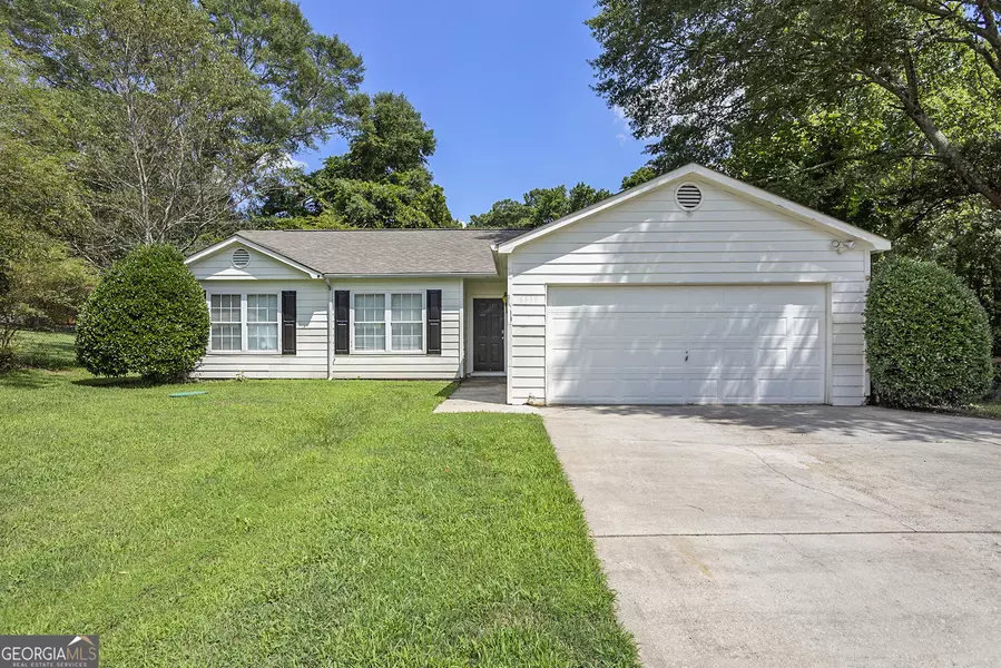 6538 Fielder RD, Rex, GA 30273