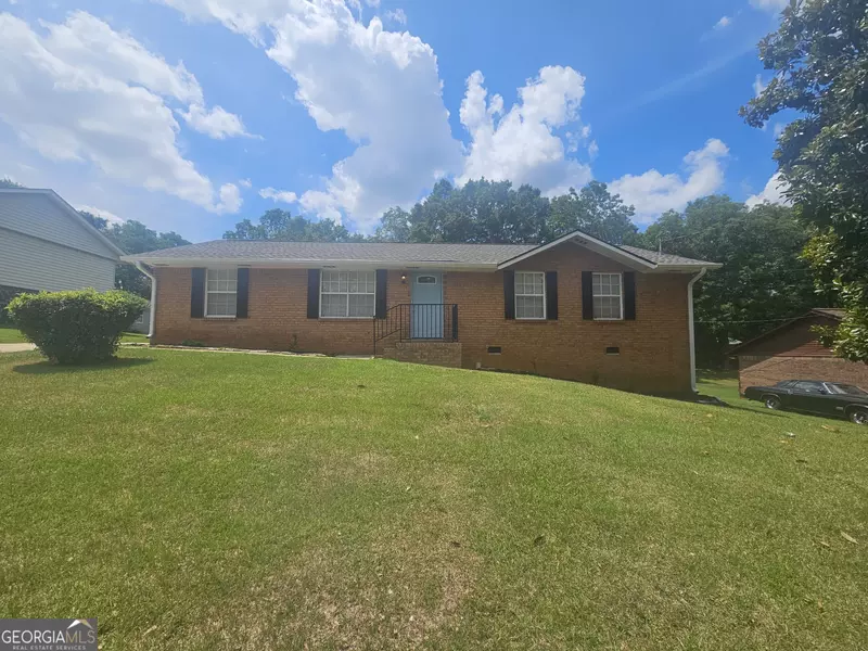 58 Lovelace, Newnan, GA 30263