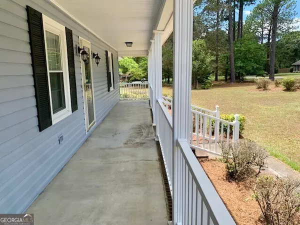 Cochran, GA 31014,126 Carol DR