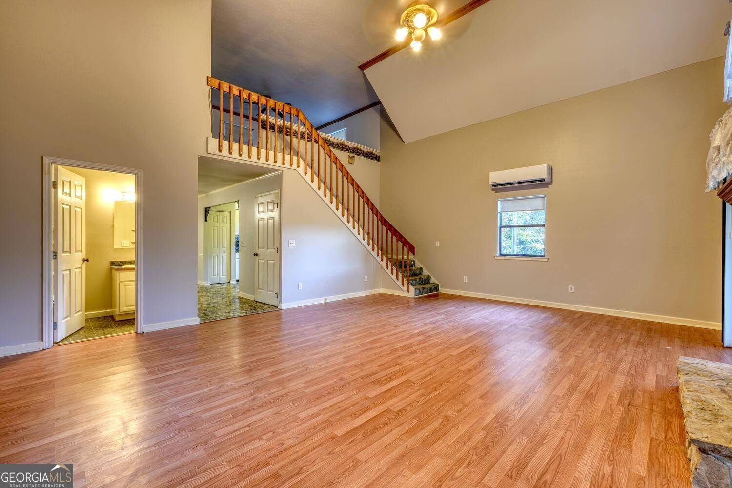 Murphy, NC 28906,386 Floyd Stalcup RD