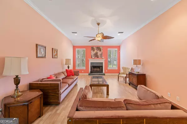 St. Simons, GA 31522,221 W Point DR