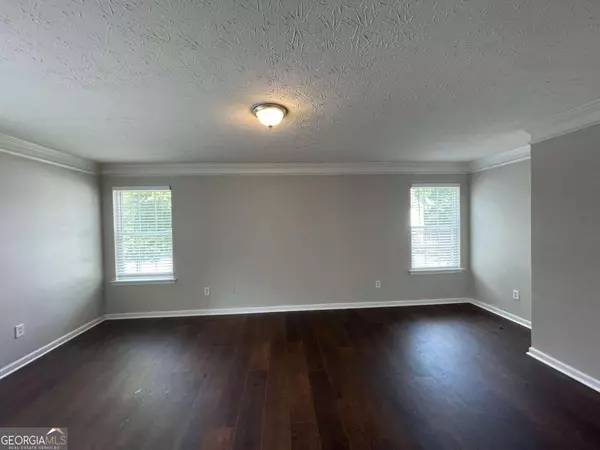 Riverdale, GA 30296,324 Sapphire BND
