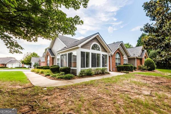 4490 Orchard, Roswell, GA 30076