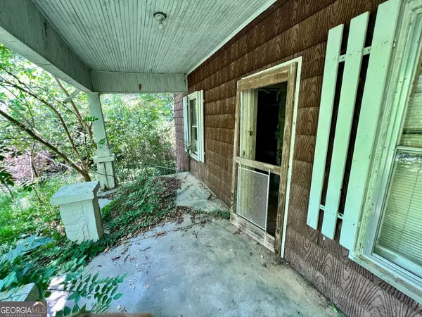 Elberton, GA 30635,326 S McIntosh ST
