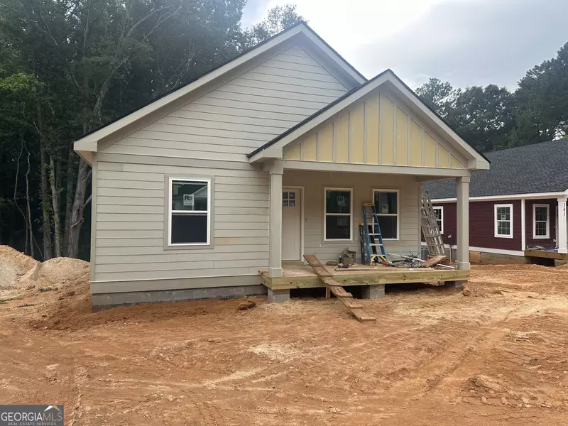 133 Sidetrack CIR, Comer, GA 30629