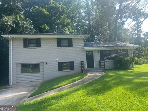 1870 Glen Echo, Decatur, GA 30032