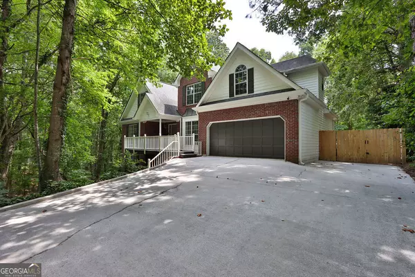 Flowery Branch, GA 30542,6528 Shady Valley