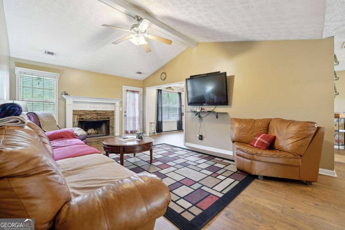 Mcdonough, GA 30252,376 Cattlemans CIR