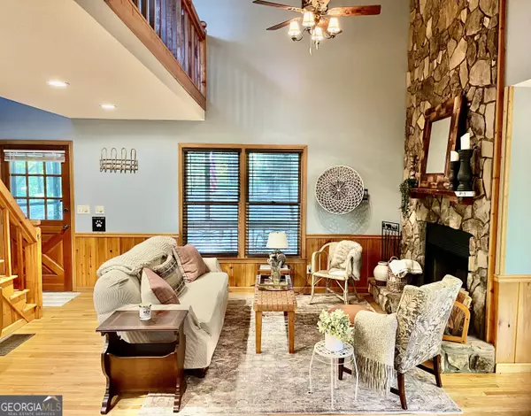 Ellijay, GA 30536,324 Walnut Mountain