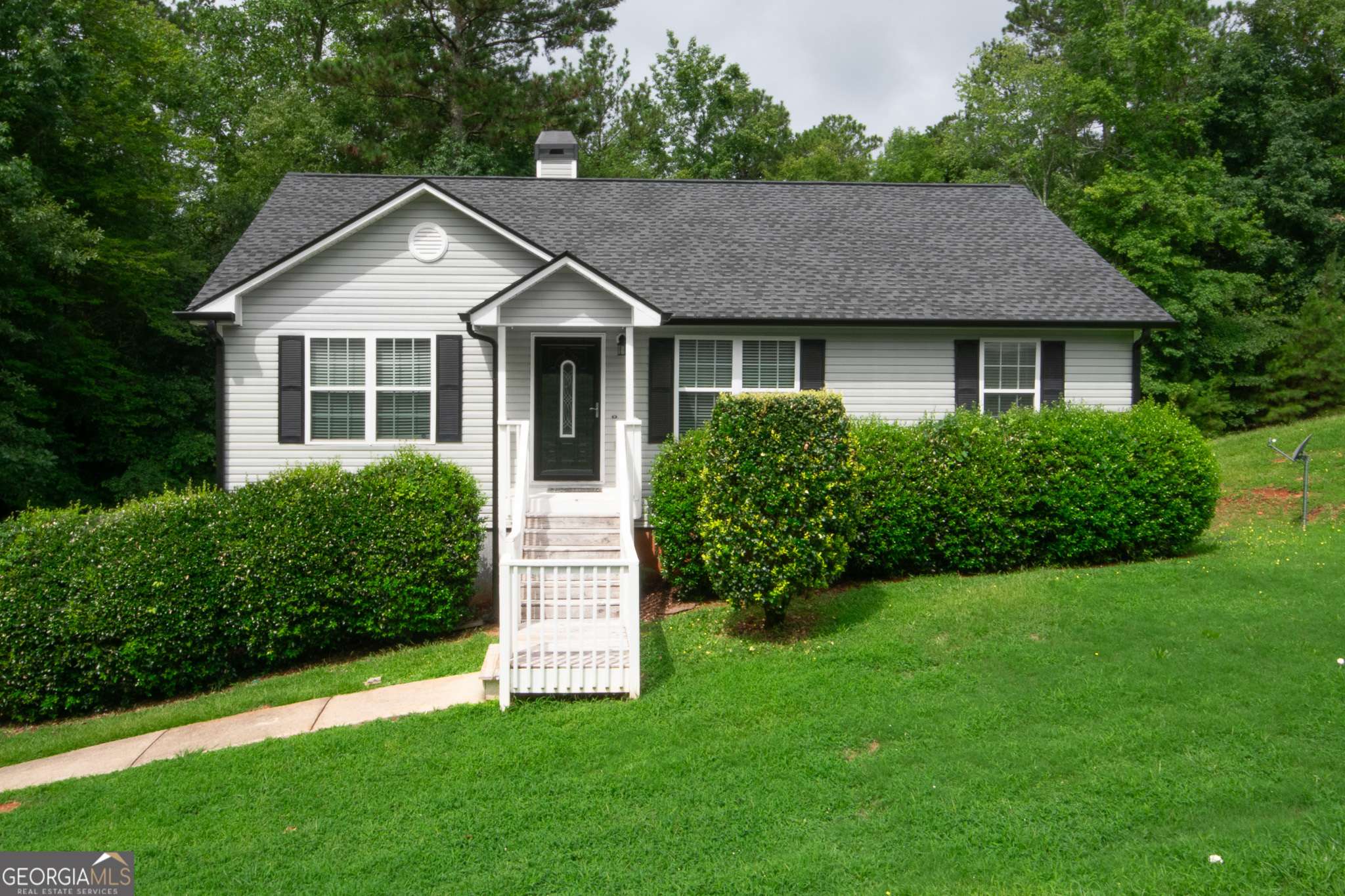 185 Hidden Brook TRL, Newnan, GA 30265