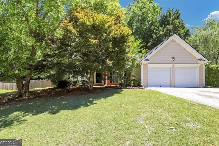 1117 Holly Green, Dacula, GA 30019