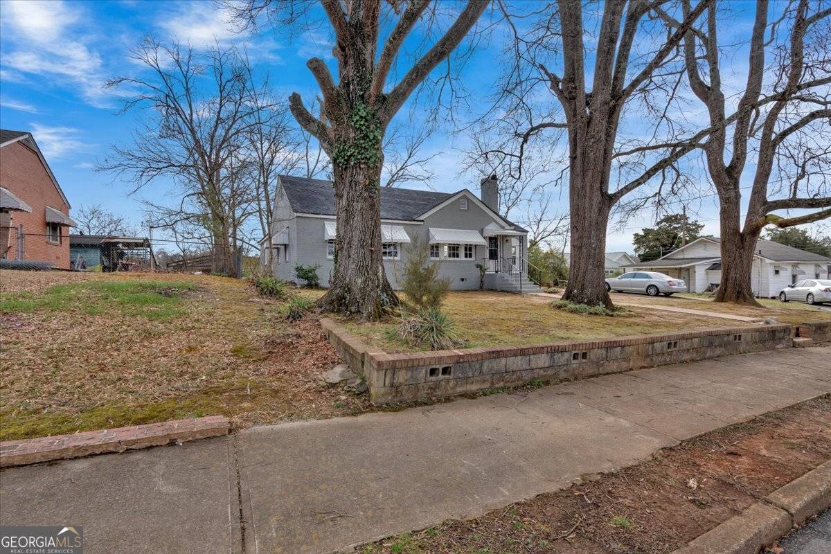 Cedartown, GA 30125,729 S College ST