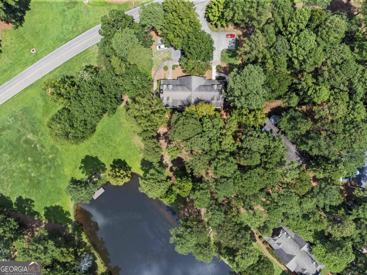 Greensboro, GA 30642,1011 Club House LN