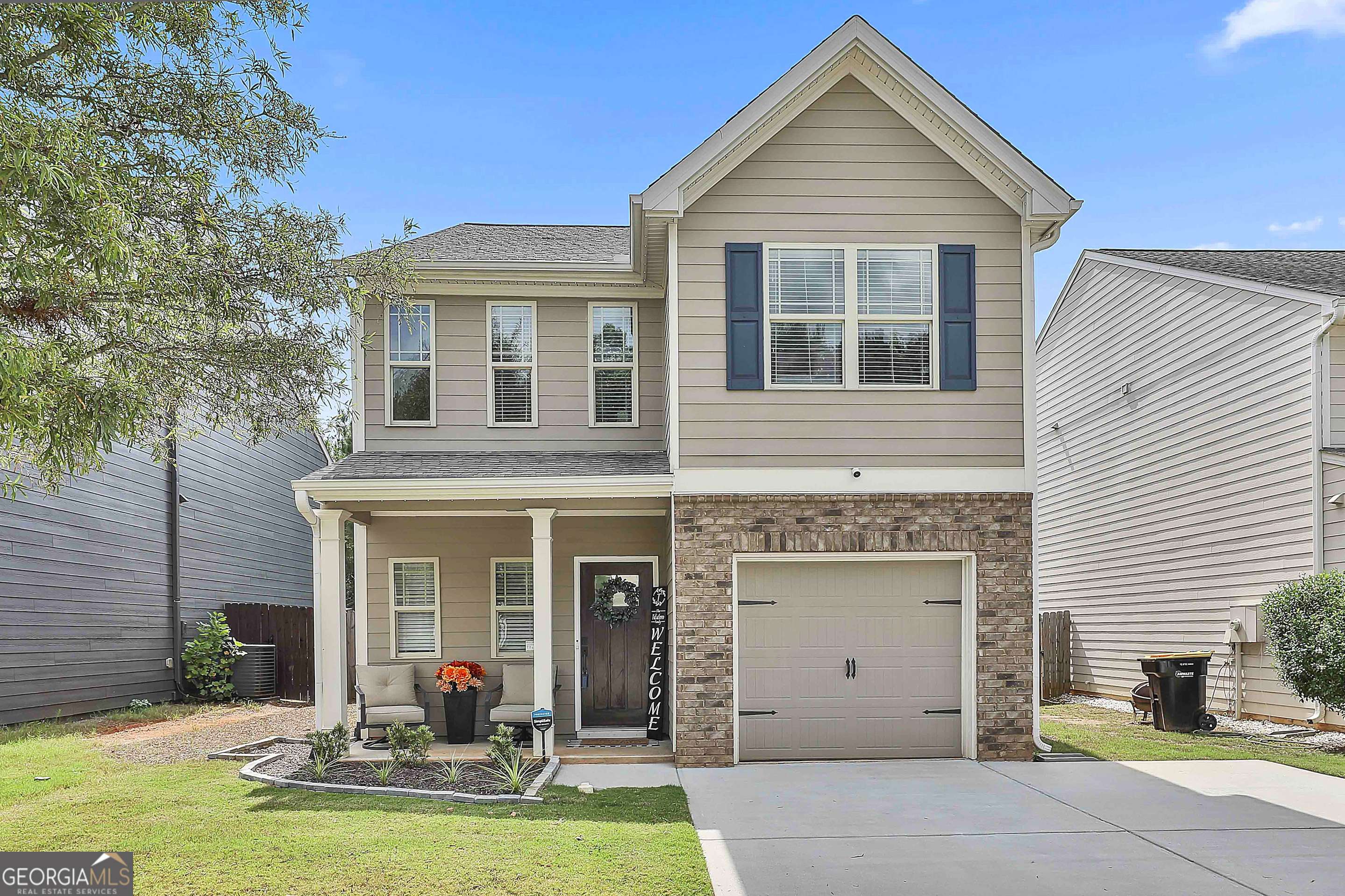 251 Stillwood DR, Newnan, GA 30265