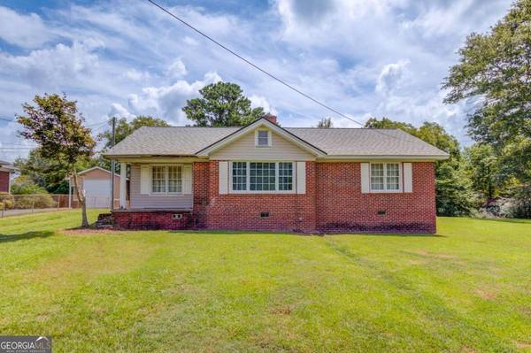 3741 Winder, Flowery Branch, GA 30542