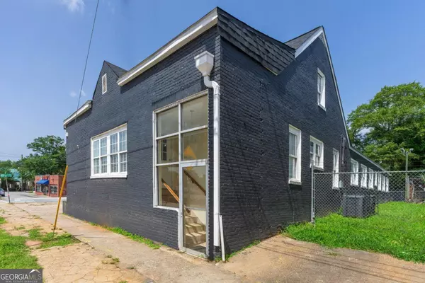 1181 Lee, Atlanta, GA 30310