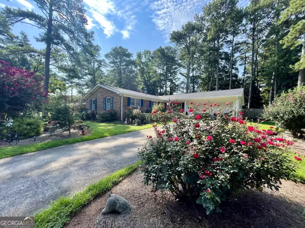 1345 Drayton Woods, Tucker, GA 30084