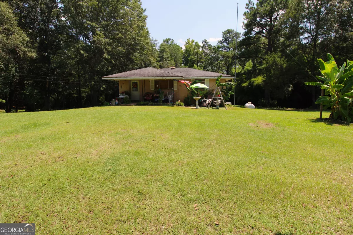 Cusseta, GA 31805,374 Manta Road