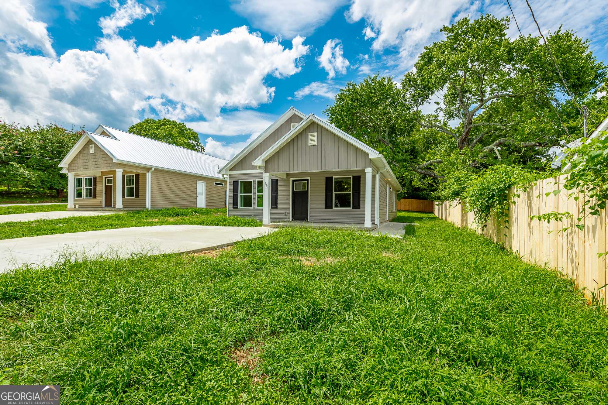 Lafayette, GA 30728,910 Worth DR