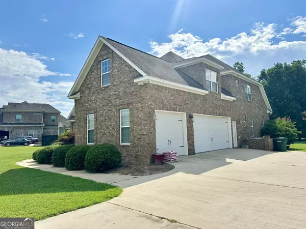 Bonaire, GA 31005,1029 Chattahoochee DR