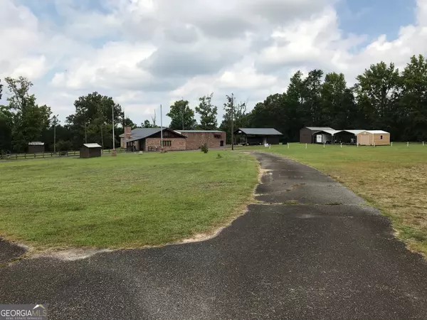 Macon, GA 31206,2465 Heath RD