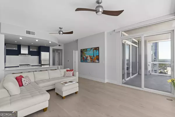 Atlanta, GA 30305,3325 Piedmont RD #2203