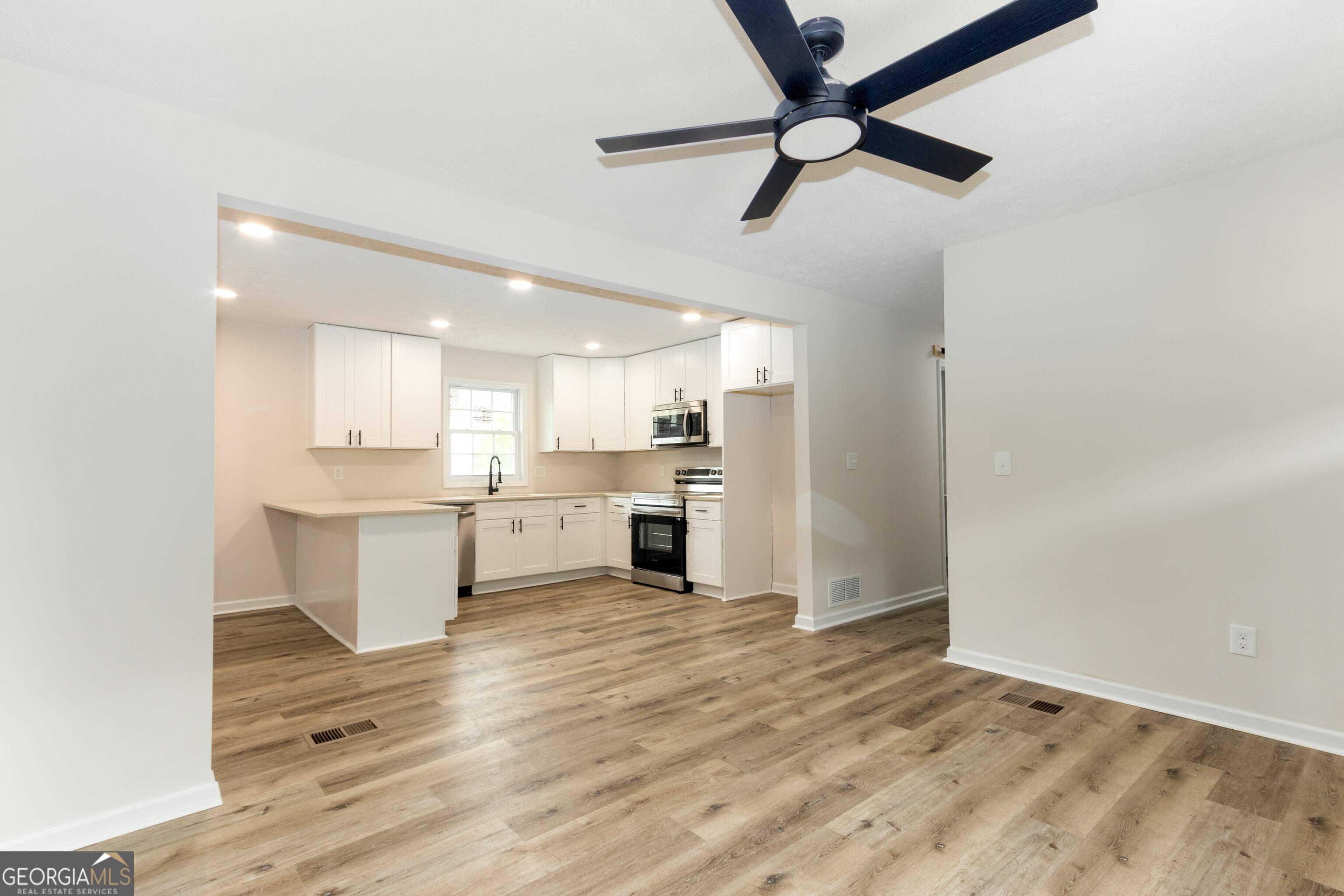 Monticello, GA 31064,749 Oak ST