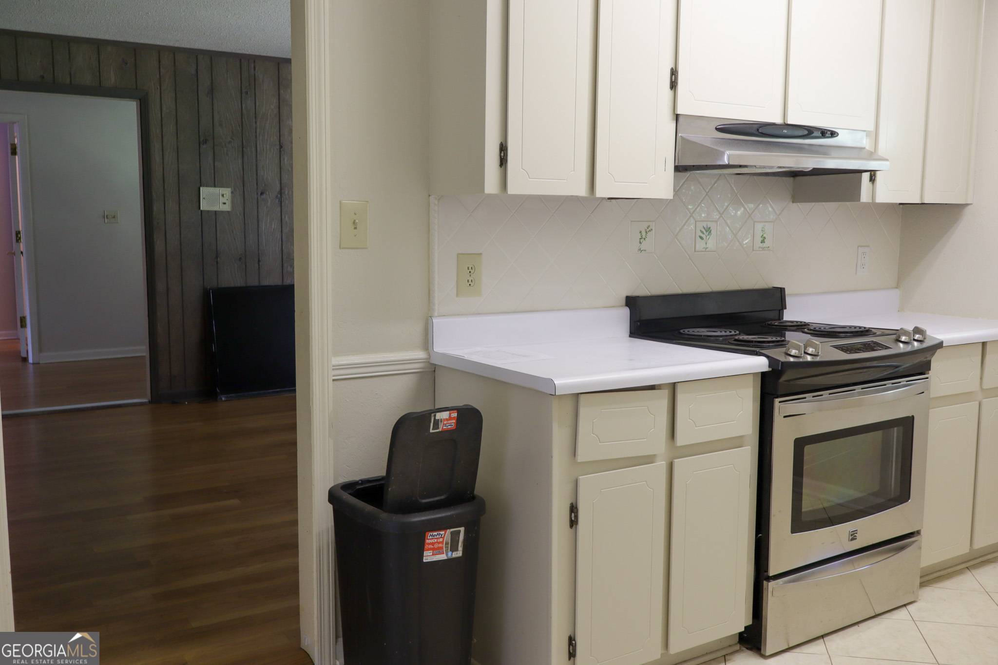 Macon, GA 31204,803 Captain Kell DR