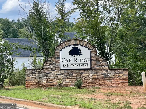 Monticello, GA 31064,231 Water Oak DR