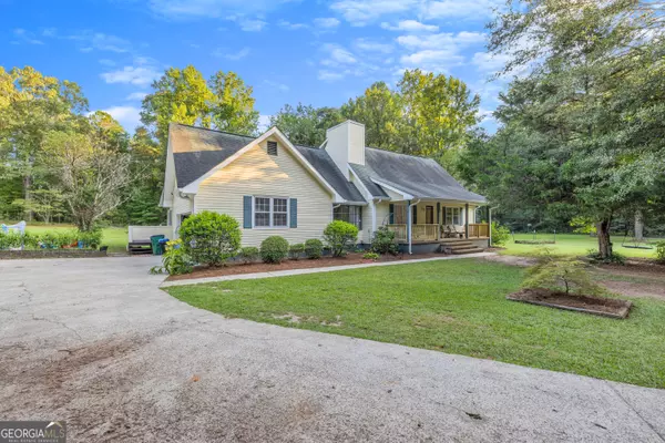 34 Bowers, Newnan, GA 30263